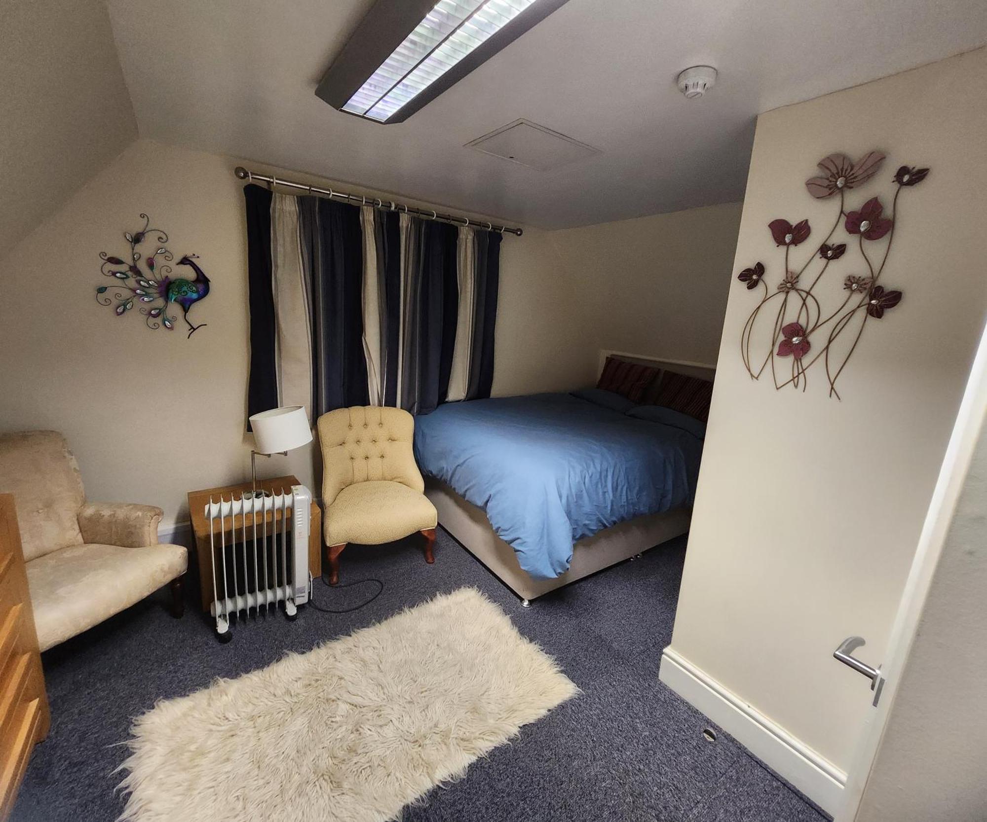 Stylish Modern 1-Bed Apartment In Prime Solihull Town Centre Room photo